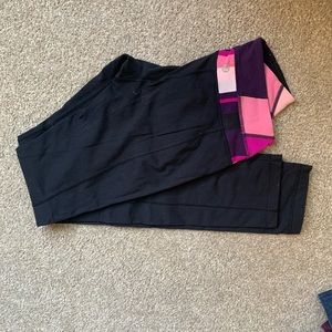LuluLemon straight leg legging